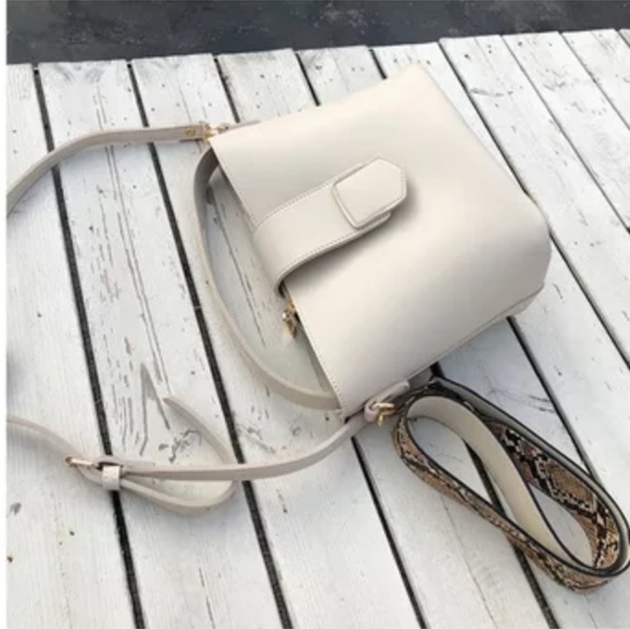 NEW 2pc/set Leather Shoulder Crossbody Wrist Purse - Picture 7 of 7